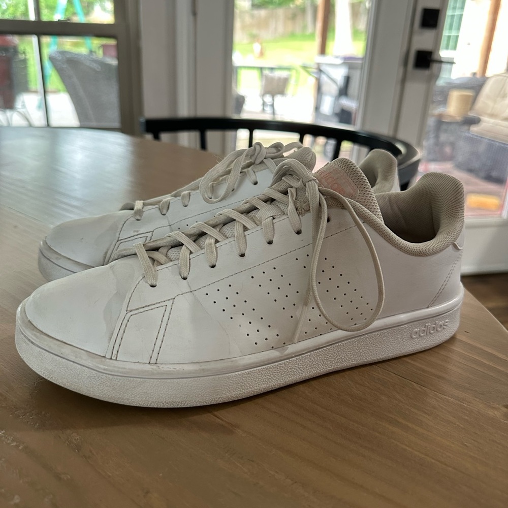 Adidas white tenis shoes with pink logo 8 1/2
